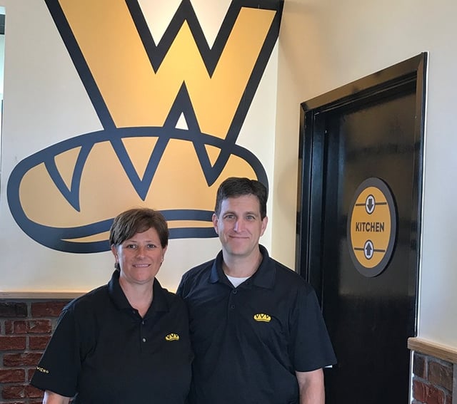 JulieJohnShapiroWhichWich.jpg JulieJohnShapiroWhichWich.jpg