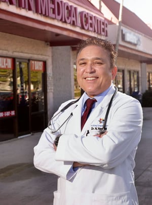 Dr. Naseh Nawabi